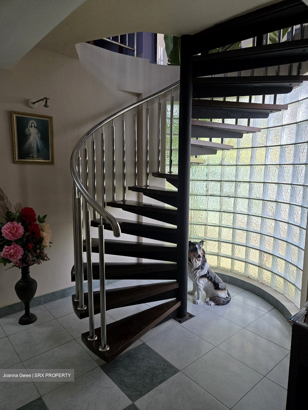 Sembawang Hills Estate (D20), Terrace #547563171